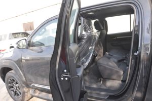 HILUX DC ADV 4.0(ATTI BLACK MC INSIDE MLM BLACK)23YM_page-0021