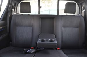 HILUX DC ADV 4.0(ATTI BLACK MC INSIDE MLM BLACK)23YM_page-0025