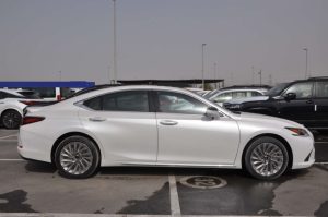 LEXUS ES350 FULL(SONIC QUARTZ(WHITE) INSIDE HAZEL WOOD BROWN)23YM_page-0002