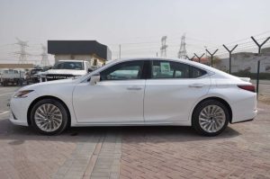 LEXUS ES350 FULL(SONIC QUARTZ(WHITE) INSIDE HAZEL WOOD BROWN)23YM_page-0003