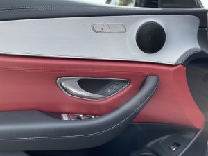 Mercedes E 300 2021 _page-0012