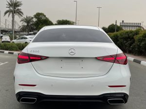 Pending-C-Class C300 New 2023 Perfect-04