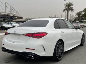 Pending-C-Class C300 New 2023 Perfect-06