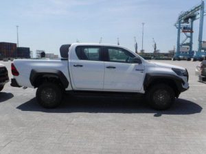 Pendinng-TOY.Hilux 4.0L GR-S 2024-03