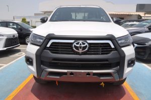 TOY HILUX DC ADV 4.0L(WHITE PEARL MS INSIDE MLM BLACK)23YM_page-0001