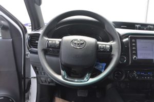 TOY HILUX DC ADV 4.0L(WHITE PEARL MS INSIDE MLM BLACK)23YM_page-0012