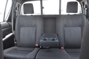 TOY HILUX DC ADV 4.0L(WHITE PEARL MS INSIDE MLM BLACK)23YM_page-0025