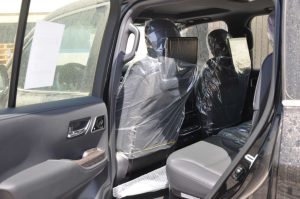 TOY LC 3.3L VX HI(ATTITUDE BLACK MC INSIDE BLACK) 23YM_page-0019