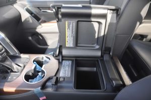 TOY LC 4.0L GXR HI(WHITE INSIDE BLACK)23YM_page-0014