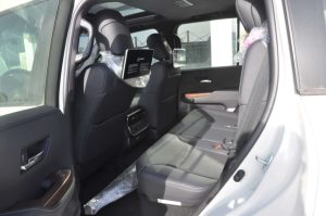 TOY LC 4.0L GXR HI(WHITE INSIDE BLACK)23YM_page-0019