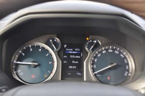 TOY PRADO 4.0L VX-E(ATTI BLACK MC INSIDE BLACK)23YM_page-0010